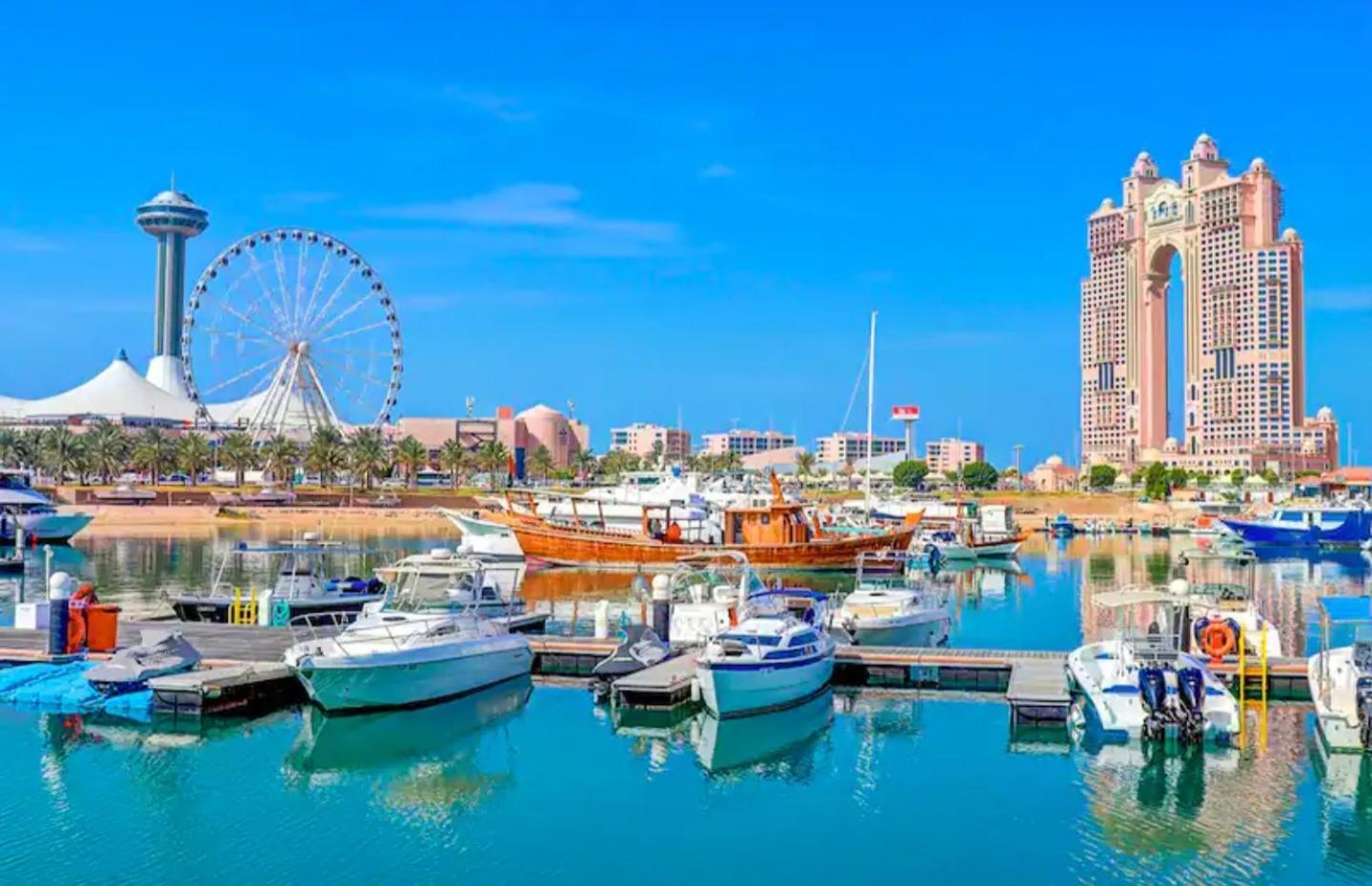Corniche Street - Superb Lovely Room Abou Dabi Extérieur photo